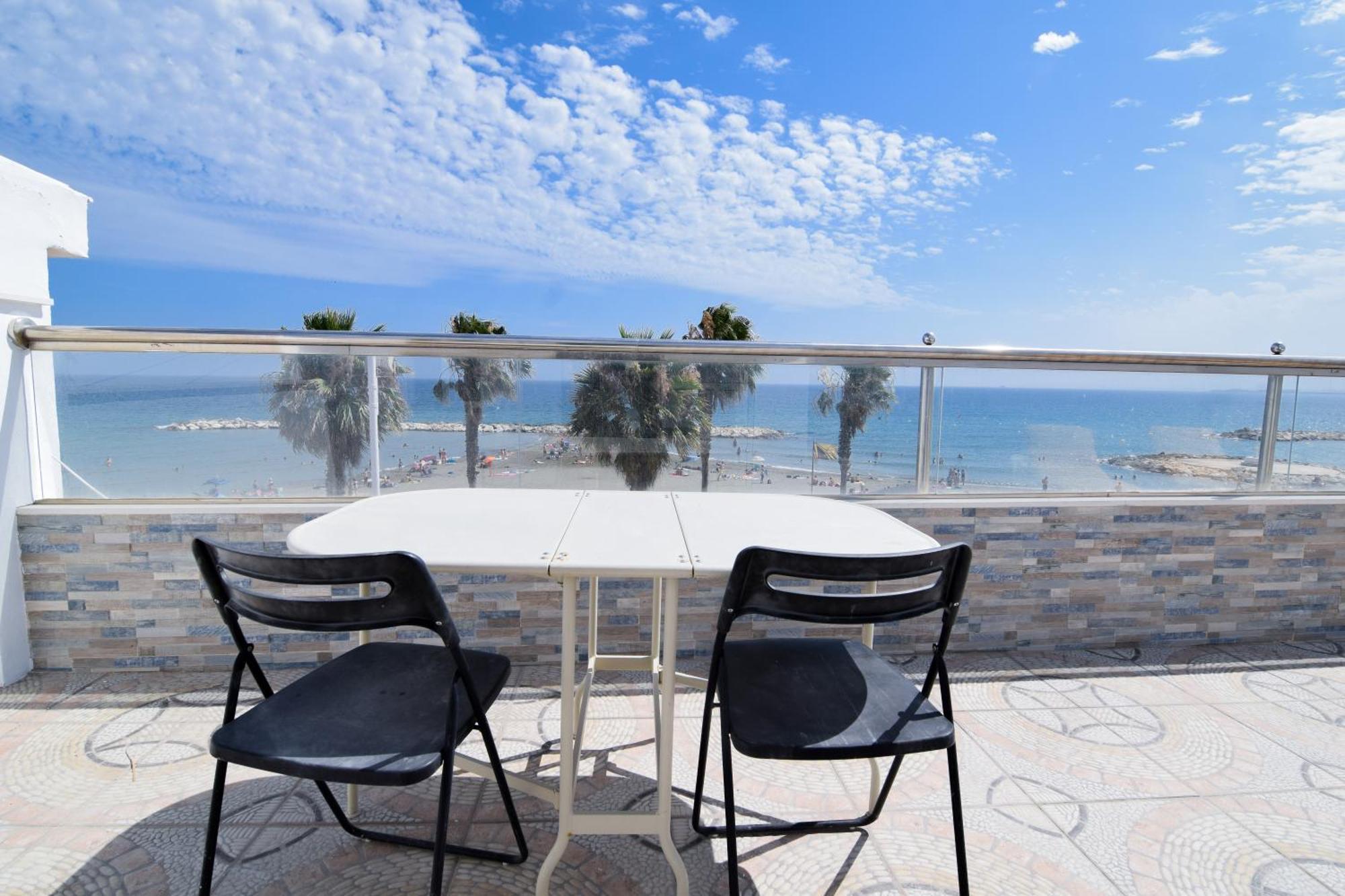 Appartement Letmalaga Cremades Seaside Extérieur photo